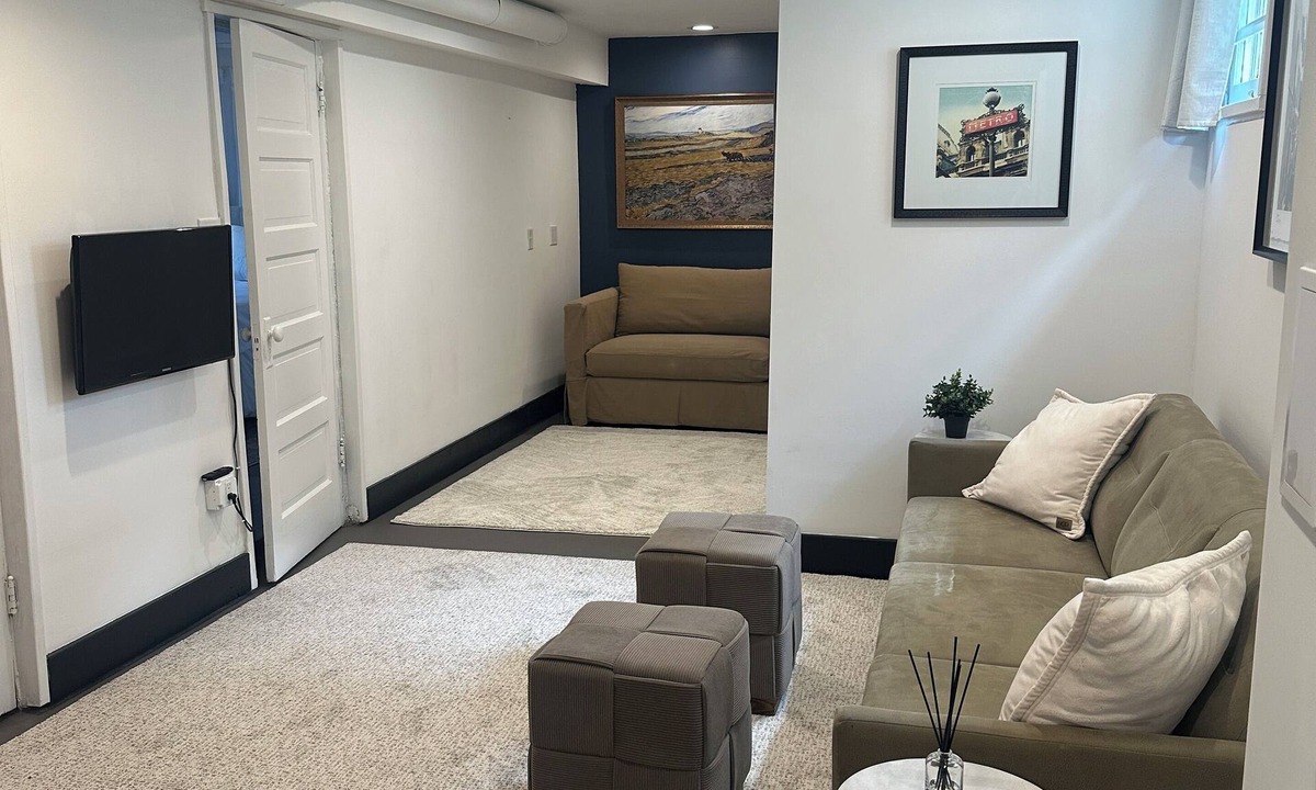 Central Boulder House | 1BD 1,000sf Private Suite, 2 blocks from Pearl St.