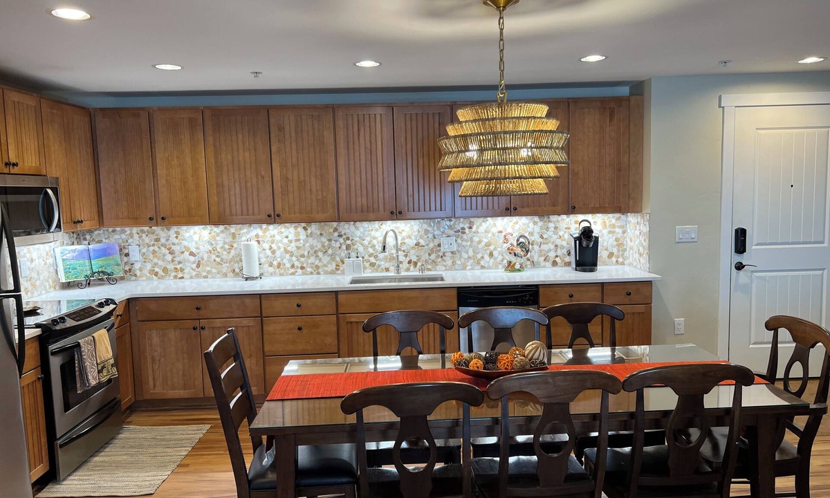 Silvercreek Condo | 3 Bed/Bath Updated Condo 50 Steps to Main Lift w/30-Foot Balcony Facing Ski Runs
