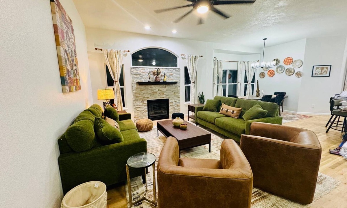 Greeley House | 5BR Greeley Home - Sleeps 14, Pets Ok, EV Charger