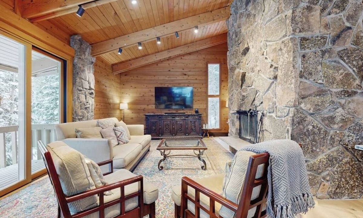 Snowmass Village House | 70's style home near Village with private hot tub & fireplace - dog-friendly
