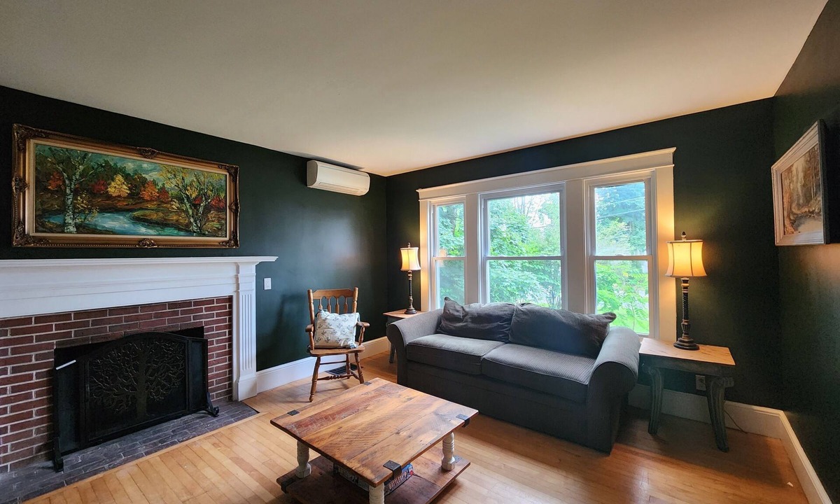 Gray Bed & Breakfast | And. N B&B