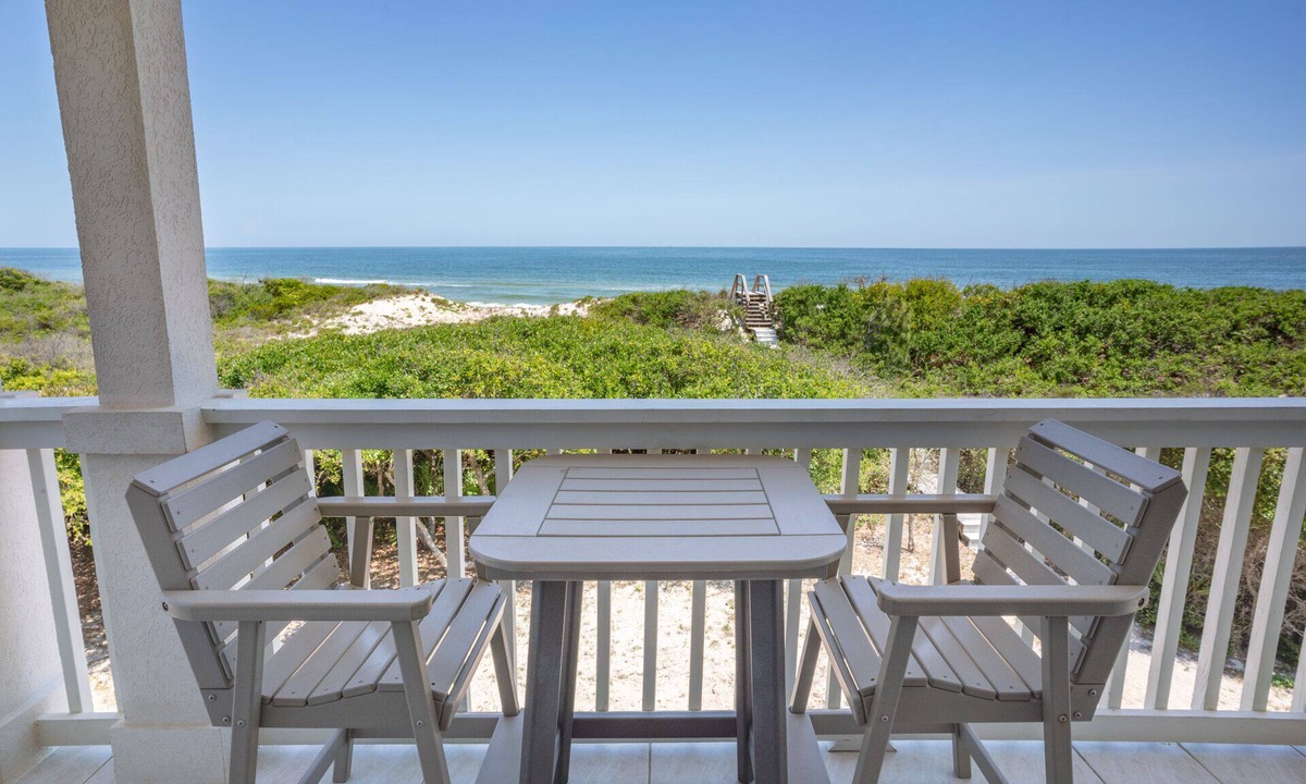 Plantation House | August 2026 Big Savings! BEACHFRONT Beauty in the Dunes!, 5BR/4BA,