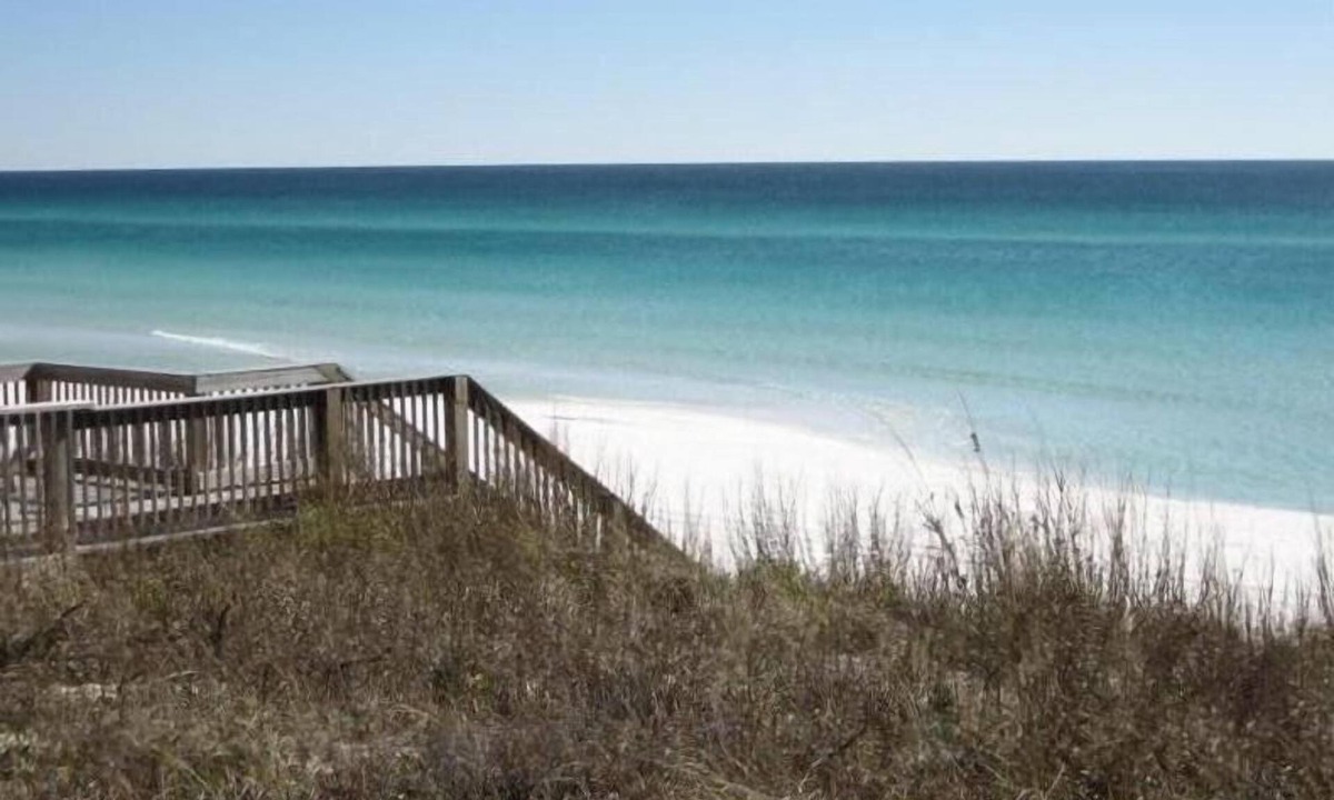 Santa Rosa Beach Condo | BEACHFRONT Tommy Bahama Unit with Sunset Views!