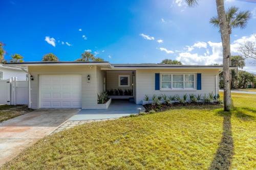 Atlantic Shores House | Beachside snowbird escape with fenced yard & washer/dryer - walk to beach access
