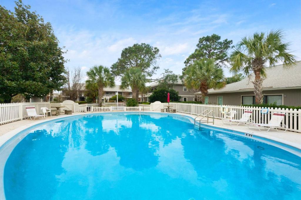 Seagrove Beach House | Beachwood Villas 7G