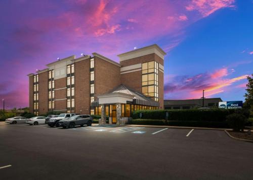 Coliseum Central Hotel | Best Western Hampton Coliseum Inn