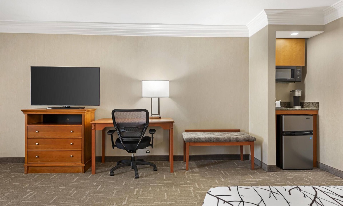 Estes Park Hotel | Best Western Plus Silver Saddle Inn