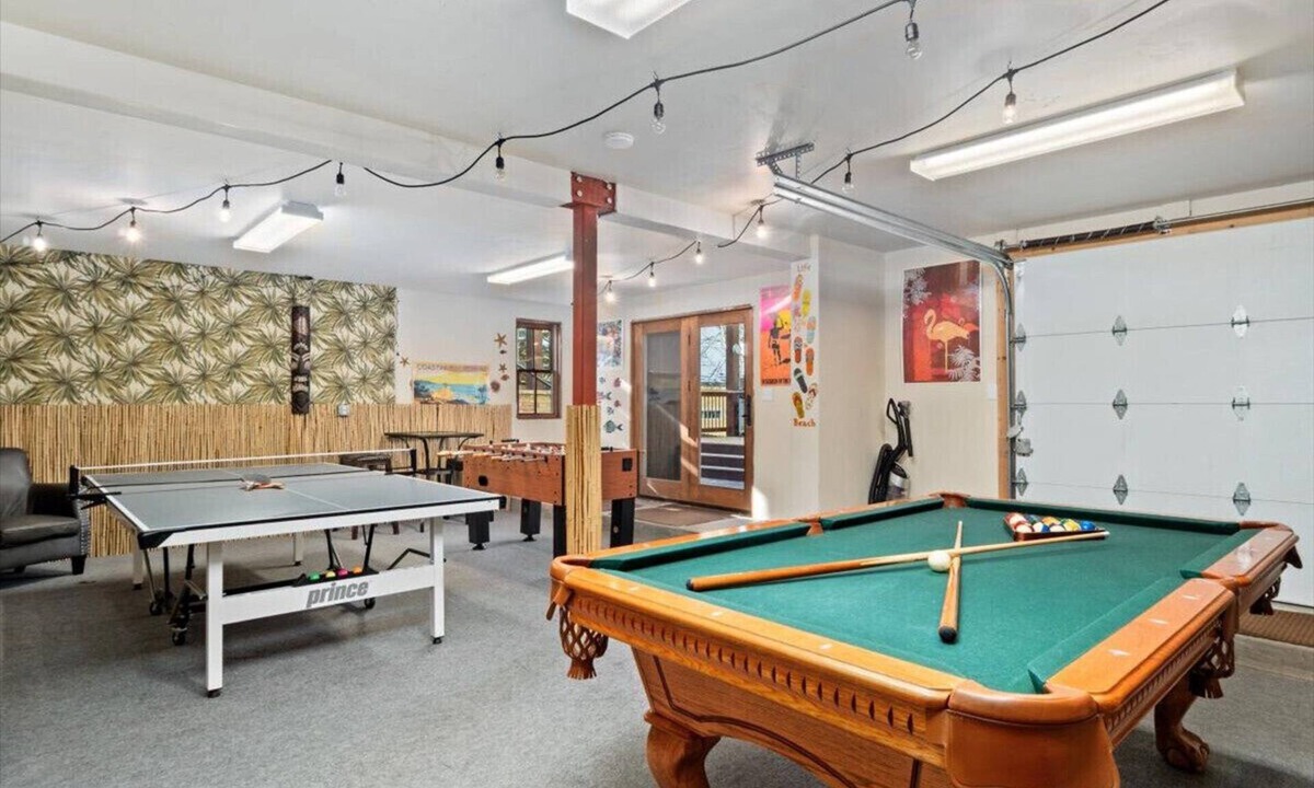 Historic District Villa | Breckenridge 163 - Six Bedroom Villa, Sleeps 14