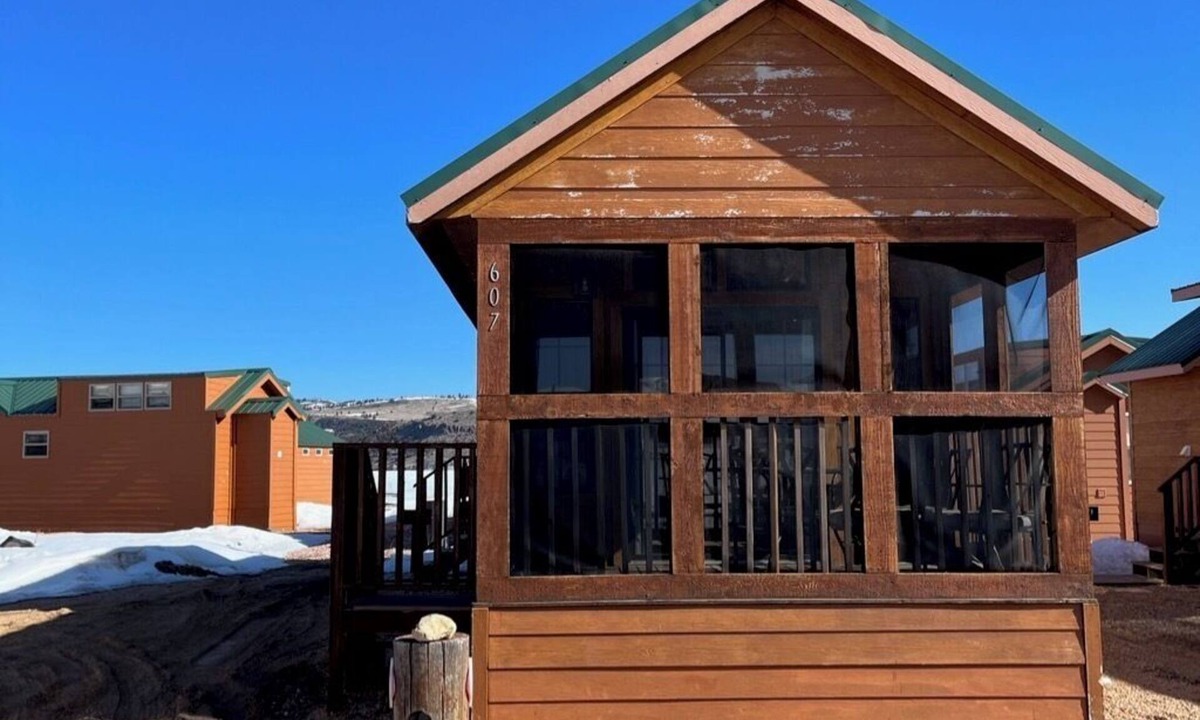 Mammoth Creek Cabin | Cabins by Panguitch Lake: Where Rustic Charm Meets Amazing Fishing!