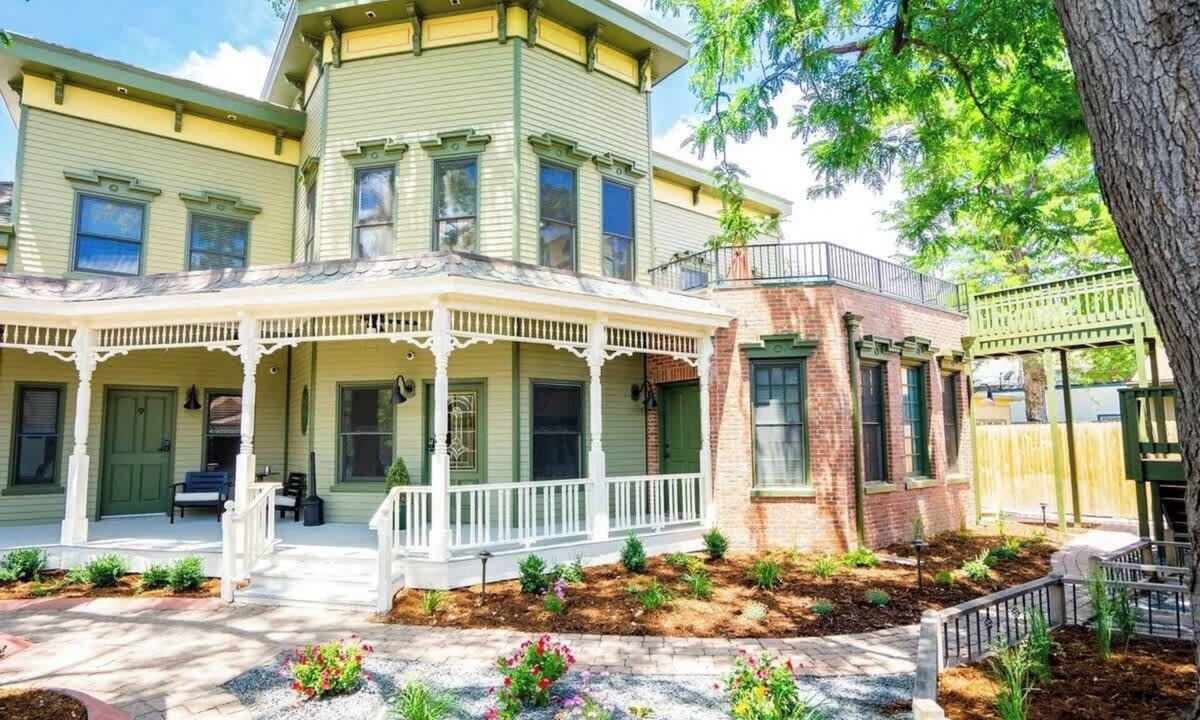 Five Points Apartment | Captivating Cowgirl | Curtis Park Club | RiNo