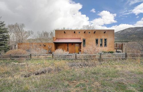 Salida House | Casa Salida! Bikepath to dwntwn, private hot tub