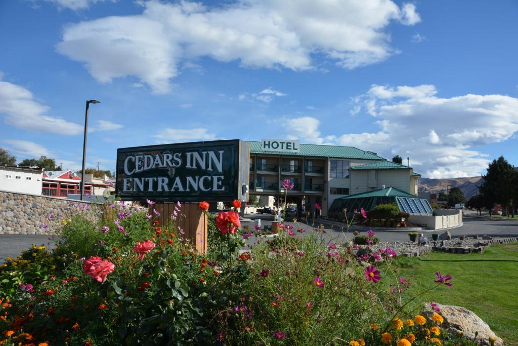 Monitor Hotel | Cedars Inn