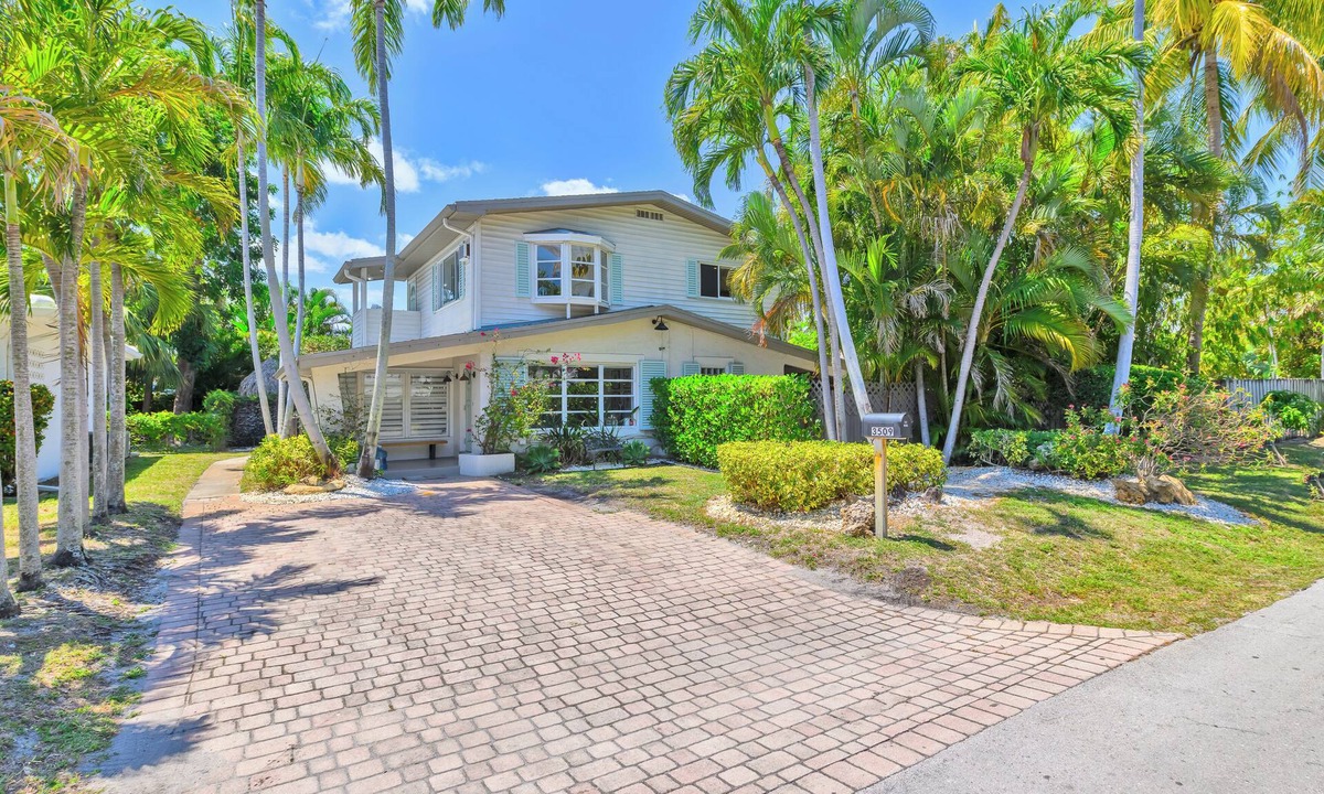 South Corals Apartment | Charming 2-bedroom apartment in delightful Fort Lauderdale