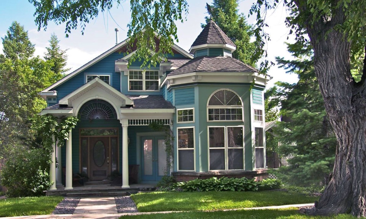 Lower Arapahoe House | CLASSIC BOULDER VICTORIAN artist's home, ideal location a short walk to downtown