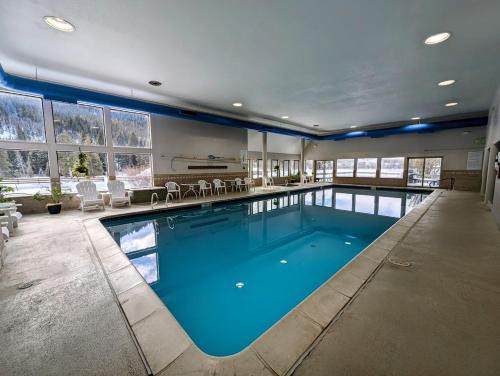 Lakeside Village House | Clearwater Lofts Bldg 3 103 by SummitCove Lodging in Colorado