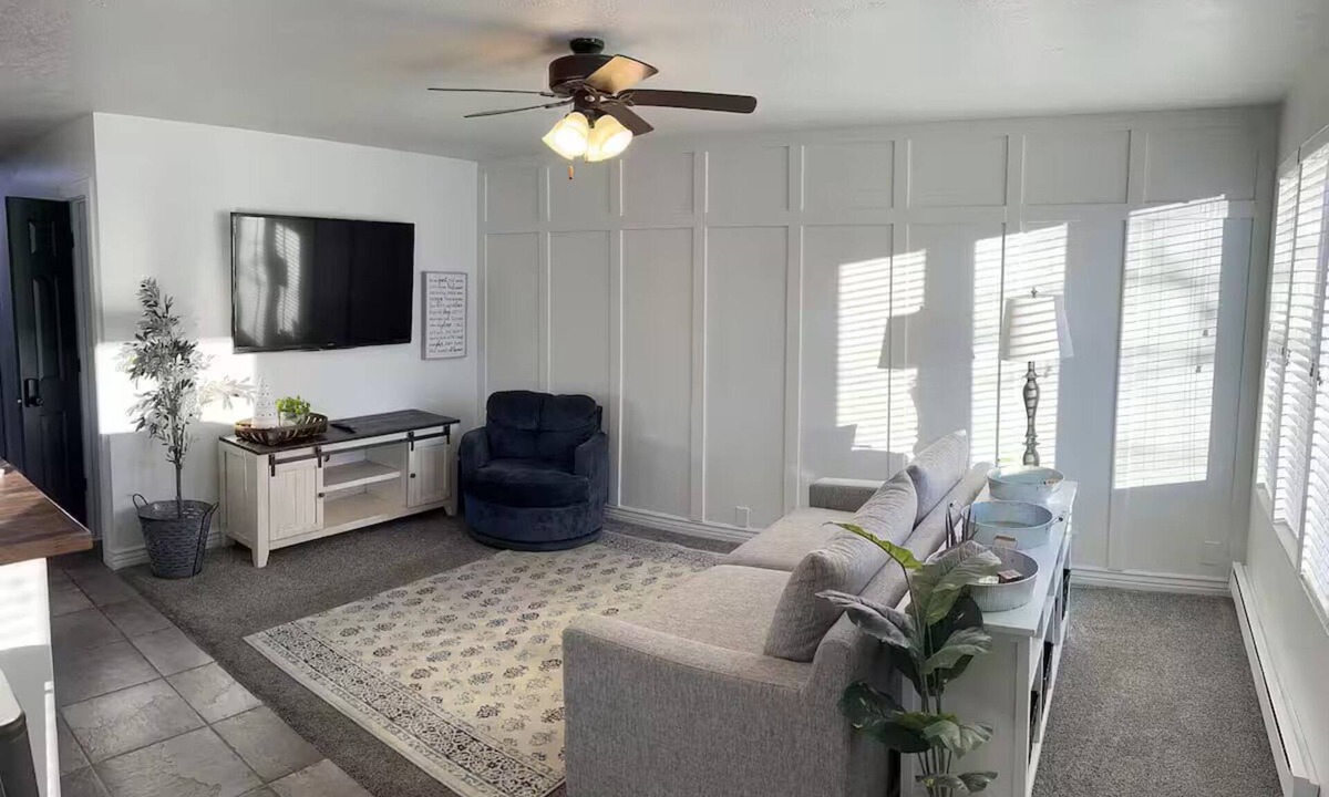 Vernal House | Close to town! Near all vernal attractions.