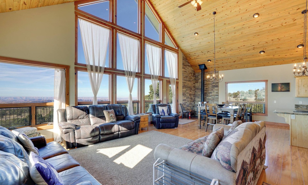 Spanish Valley Cabin | Close to Trails! Ultimate Seclusion at Moab Cabin