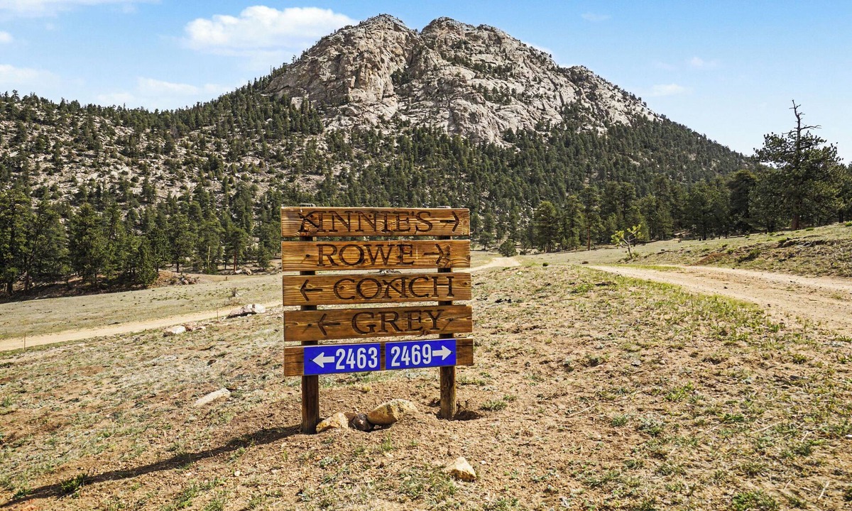 Estes Park House | Coach House on Historical Crocker Ranch Dog Friendly - #22-ZONE3270