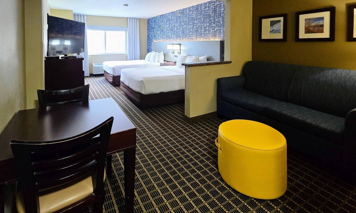 Fort Collins Hotel | Comfort Inn Fort Collins North