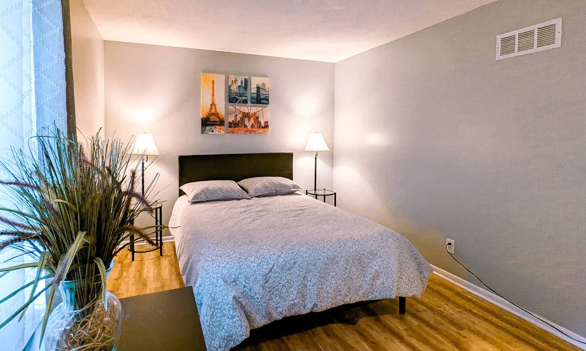 Lenexa House | Comfortable and elegant 3BDR duplex, unit # 5