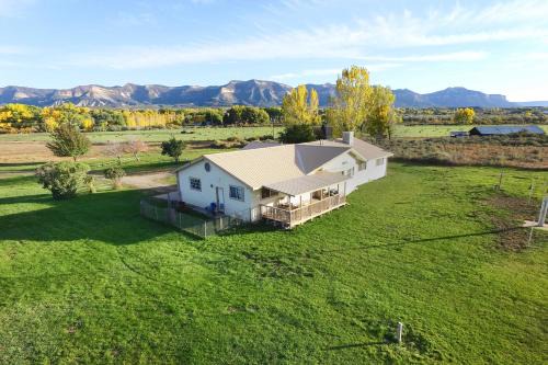 Cortez House | Cortez Retreat w/Office & Stunning Mtn Views