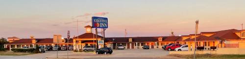 Cotulla Hotel | Cotulla Executive Inn