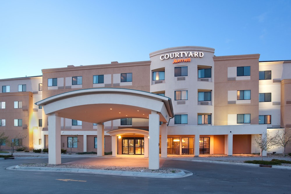Casper Hotel | Courtyard Casper