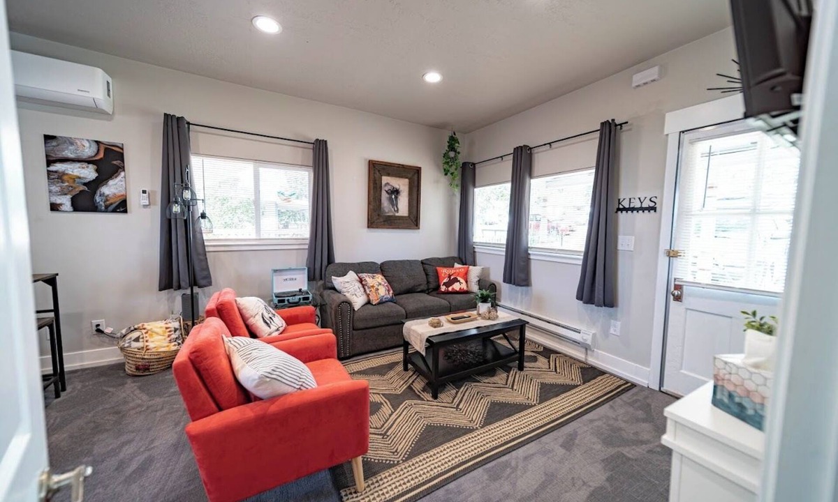 Carbon County Cottage | Cozy Fireplace & Gorgeous Views! Modern Miner's Cottage w/Miles of Trails!