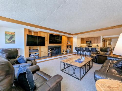 Lakeside Village House | Decatur 1789 by SummitCove Lodging in Colorado