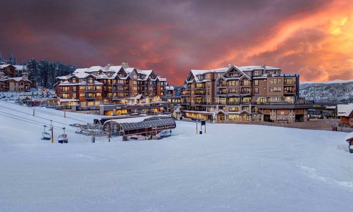 Peak 8 Resort | DISCOUNTED! Prime Week Feb 14-21 - Grand Colorado on Peak 8 Ski-In/Out Resort