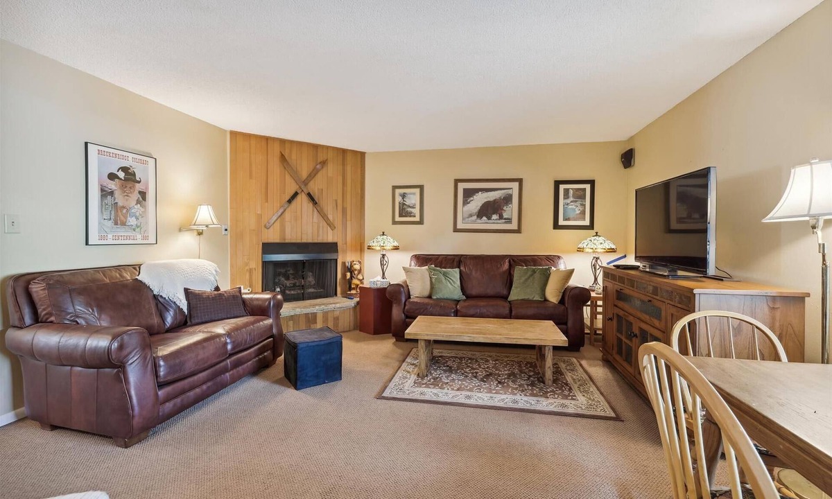 Historic District Condo | Dog-friendly Ski Town Homestead Rental|30 Night Min