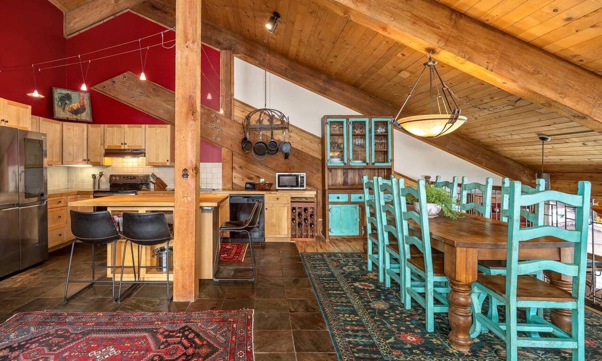 Steamboat Springs House | Dog Friendly w/Amazing Views/Setting in Woods w/Private Hot Tub-Yard/Patio/Grill-7m to Mtn/Town