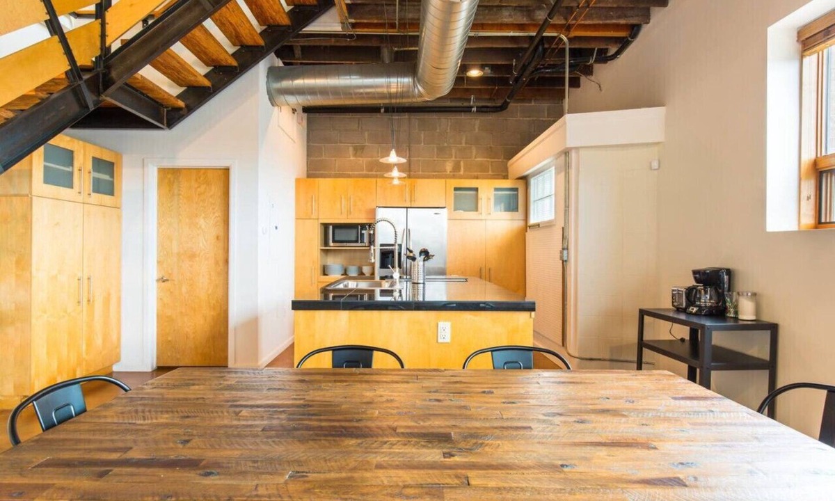 Five Points Hotel | Downtown Industrial Loft in RiNO