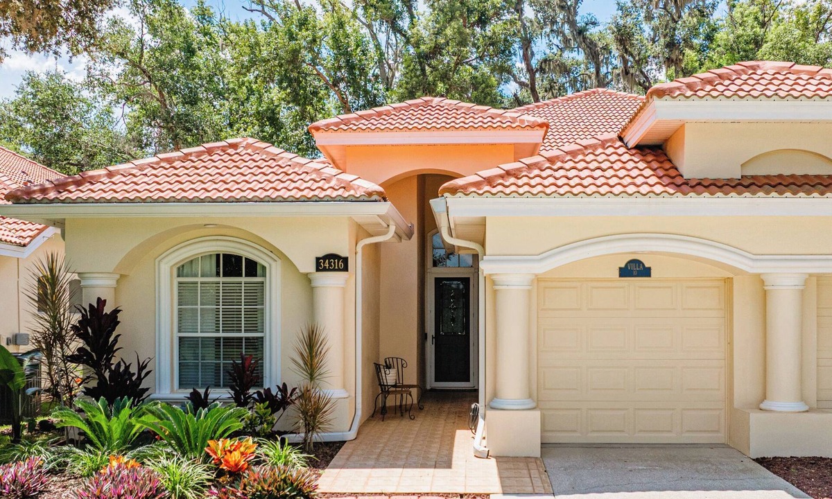 Lake Jovita Villa | Elegant 3BR Lake Jovita Golf Villa St. Leo Access