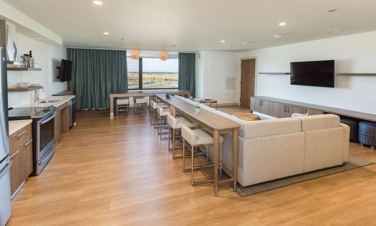 Dupont Hotel | Element by Marriott Denver International Airport