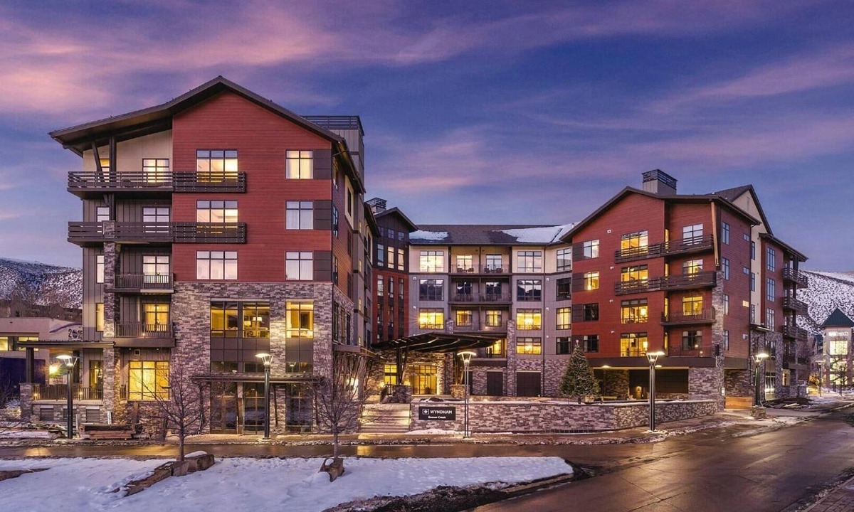 Avon Resort | Experience Mountain Luxury and Family Fun at Wyndham Resort at Avon- 2 Bd. Pres