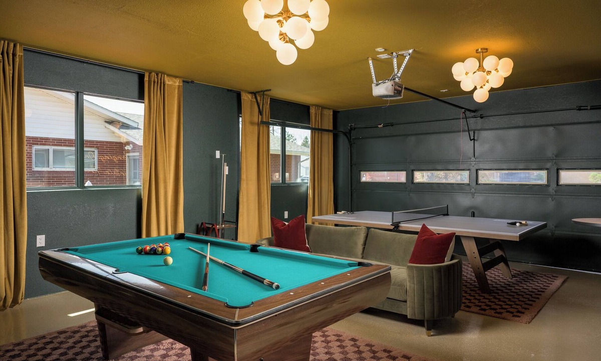 Allendale Area House | Fam-Friendly 2 Game Rooms Movie Theater Hot Tub Sleeps 16 20m to DEN