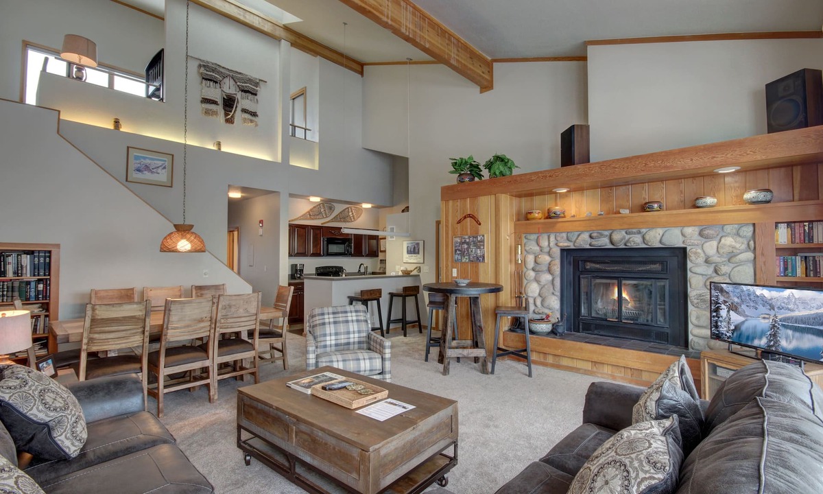Keystone Condo | Family Favorite w/Indoor Pool & Hot Tubs!