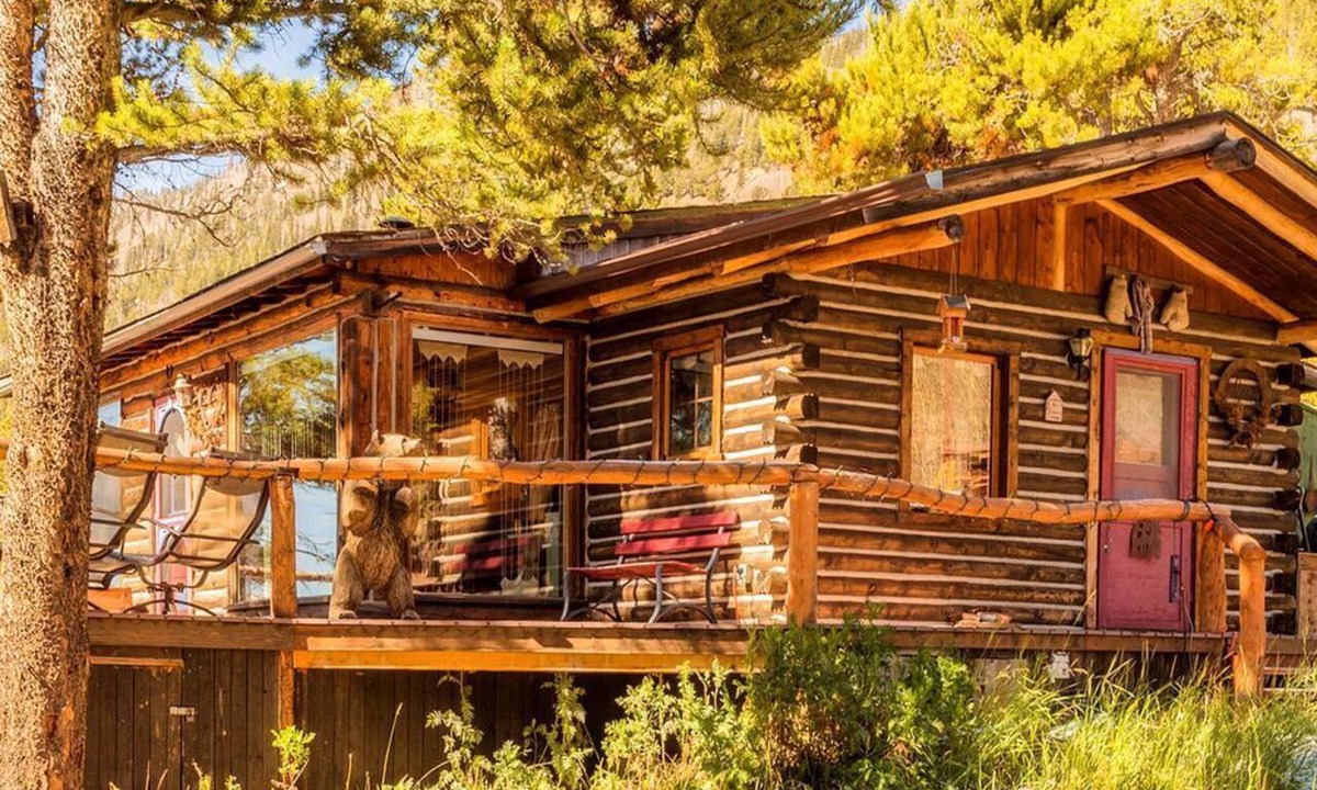 Leadville Cabin | Family-Friendly Cabin Rental with Wood-Burning Fireplace in the Rocky Mountains, Colorado