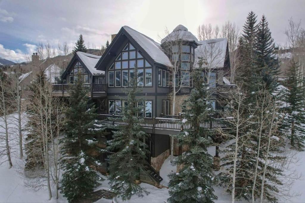 Avon Villa | Family friendly, Elite Beaver Creek home Sleeps 14