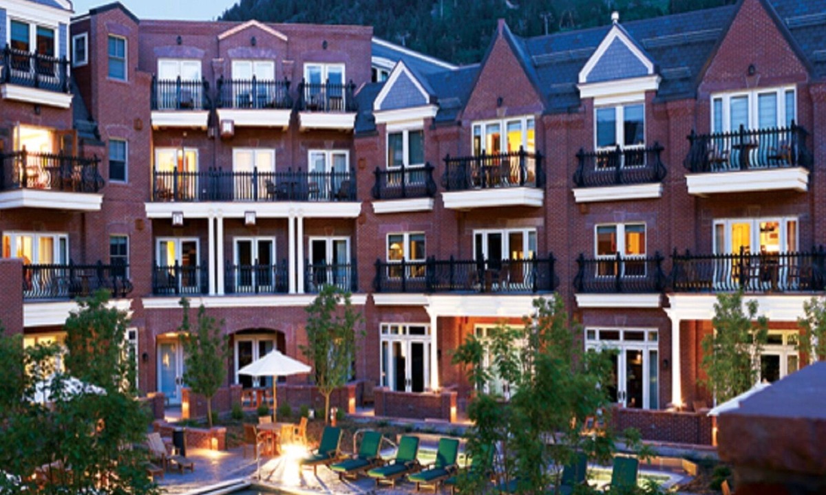 Downtown Resort | Formerly Hyatt Grand Aspen - Luxury Residence in the Heart of Aspen