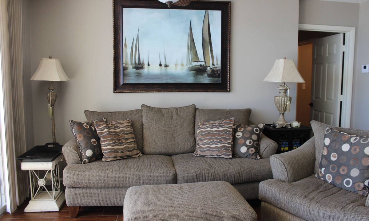Long Beach Condo | Free Beach Chair Rental & Wifi Remodeled in Jan 2015