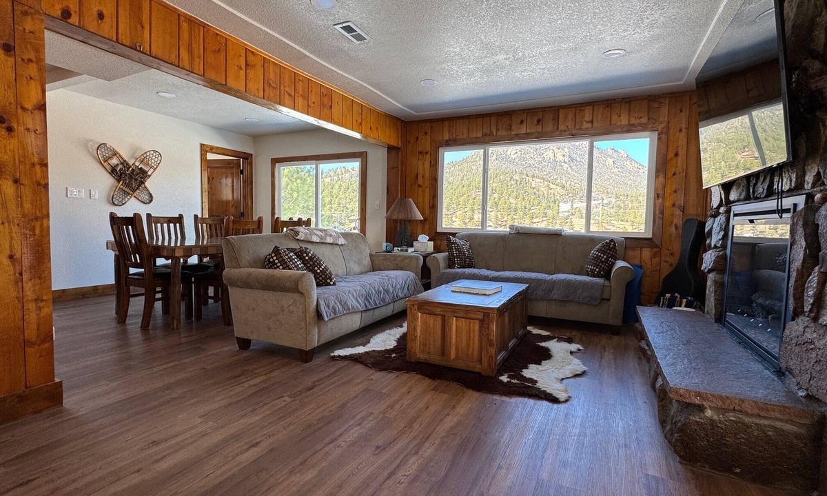 Sedalia Cabin | Fully Renovated 3 BDRM Sedalia Cabin! Fishermen & Outdoor Enthusiasts Getaway!