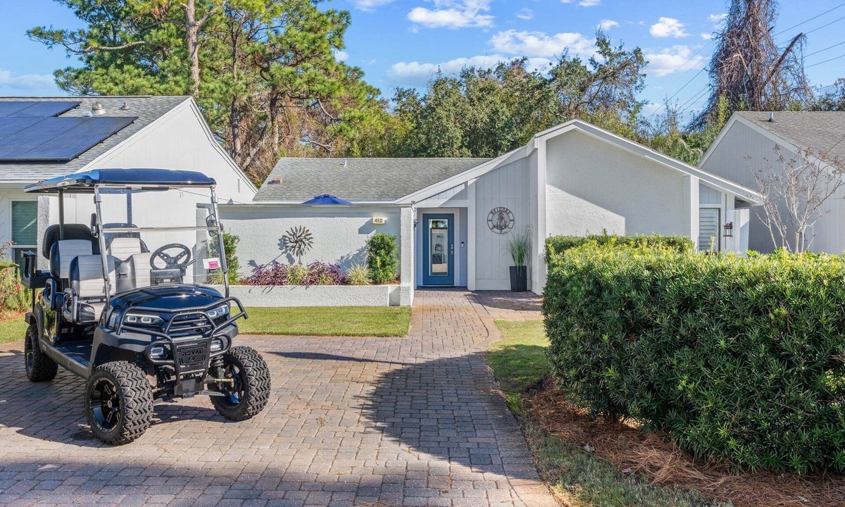 Miramar Beach Villa | Golf Cart Provided: Beach/Bay Access, Golf, Fishing Ponds, Baytowne Wharf