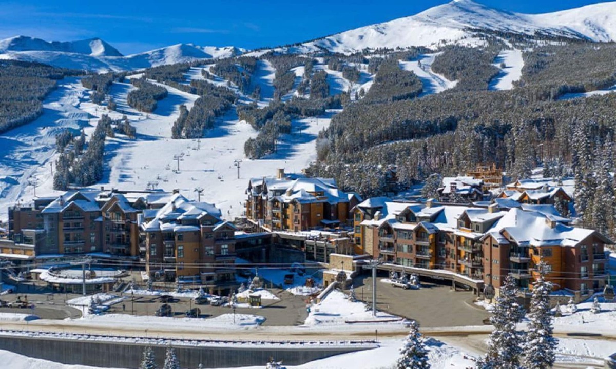 Peak 8 Resort | Grand Colorado on Peak 8 Three Bedroom Colorado - Sleeps 12