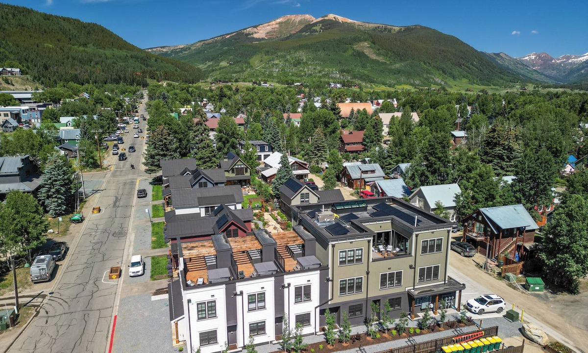 Crested Butte Cottage | Grand Mountain Retreat: 6 Cottages & 6 Townhomes for Up to 89 Guests