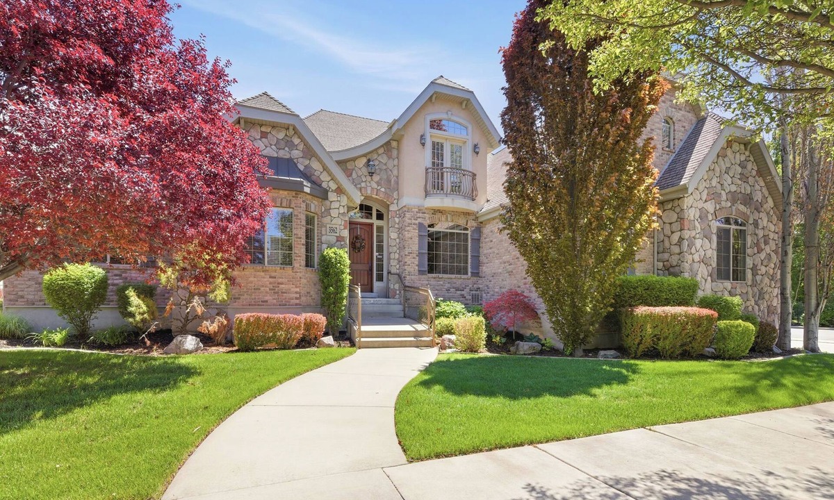 River Bottoms House | Happy Valley