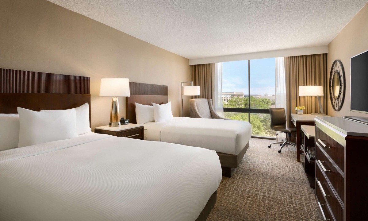 Fort Collins Hotel | Hilton Fort Collins