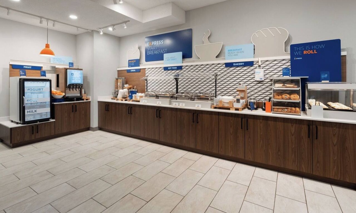 Greenwood Village Hotel | Holiday Inn Express and Suites Greenwood Village DTC by IHG