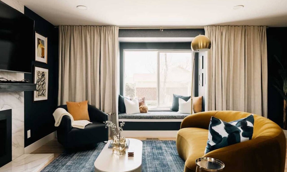 South Westminster House | House of Noir Elan Stunning 6BR Designer Retreat